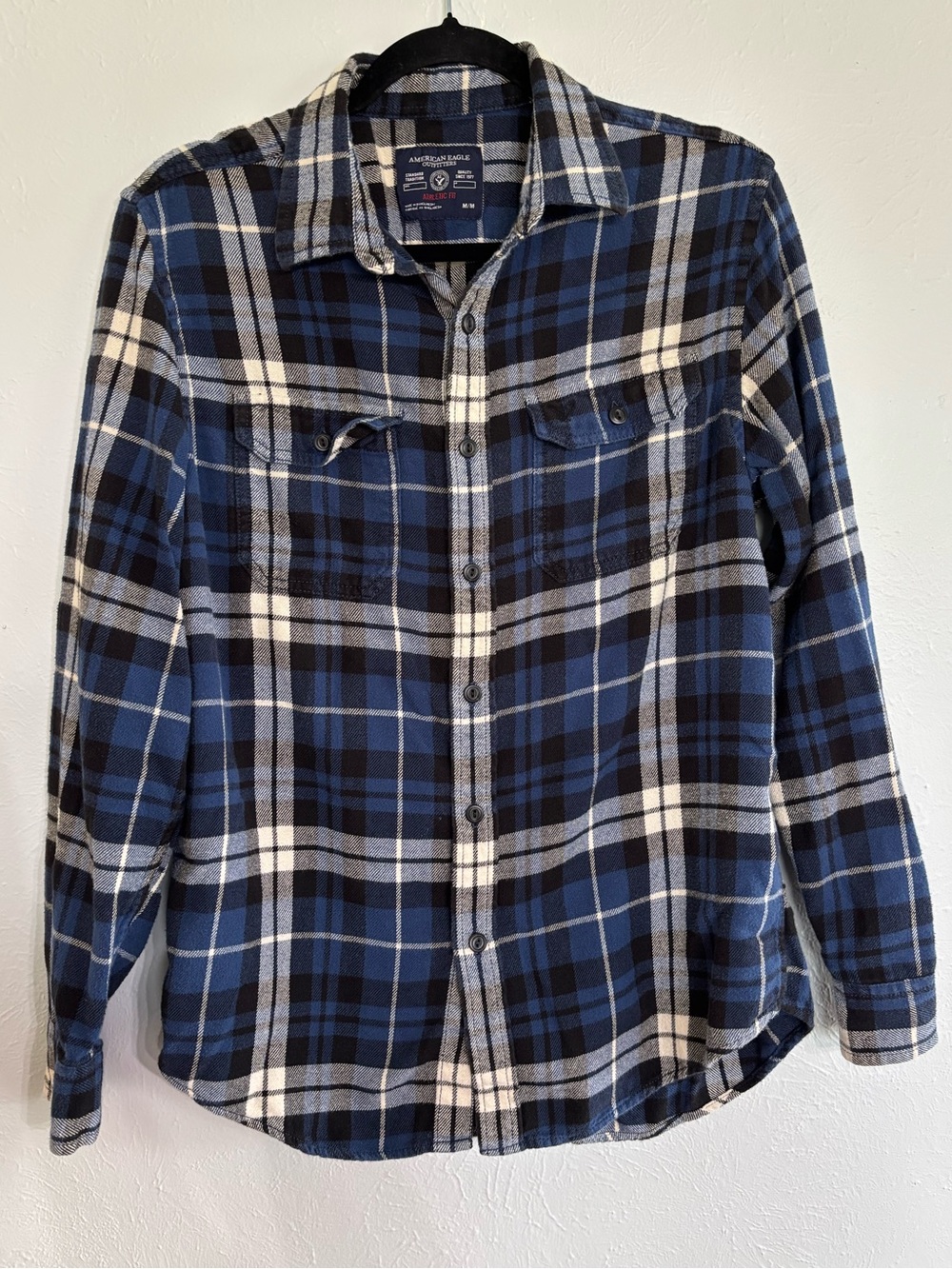 American Eagle Outfitters Navy and White Plaid Flannel Shirt